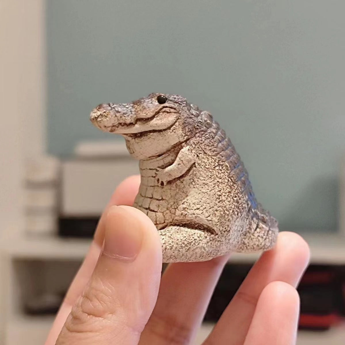 Cross-border Chubby Little Crocodile Indoor Decorative Items, Home Dining Table Decoration, Resin Handicraft Decoration Secondary image